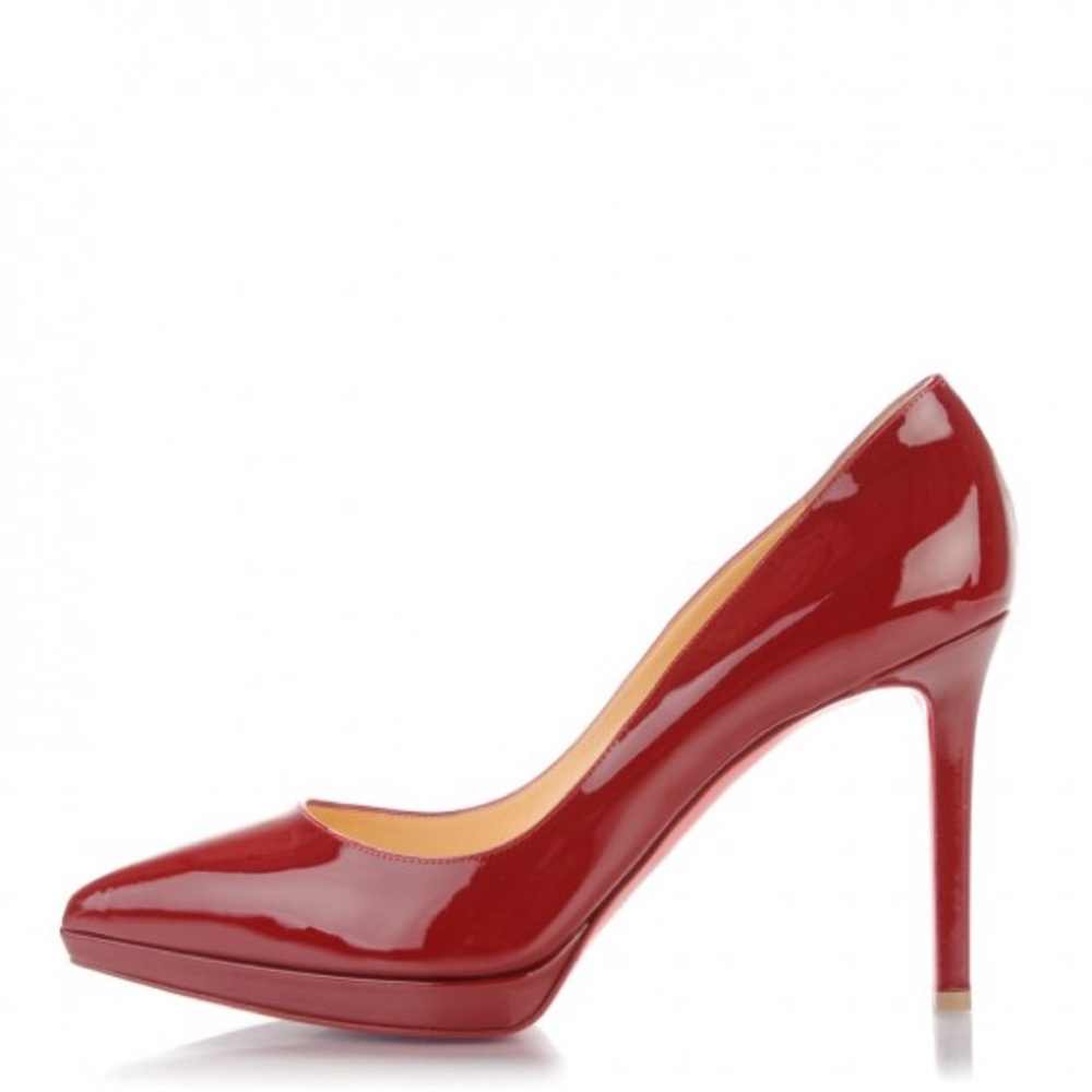 Gently used Christian Louboutin Pigalle Plato